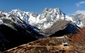 Baima-Snow-Mountain-in-Deqin-County-Diqing-01