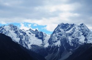 Baima-Snow-Mountain-in-Deqin-County-Diqing-09