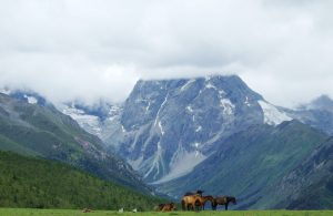 Baima-Snow-Mountain-in-Deqin-County-Diqing-12