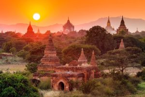 Balloons over Bagan Myanmar (6)