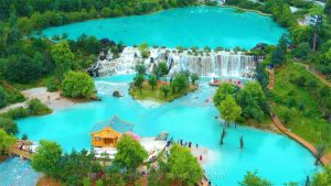 Blue Moon Valley and Baishuihe River in Lijiang (19)