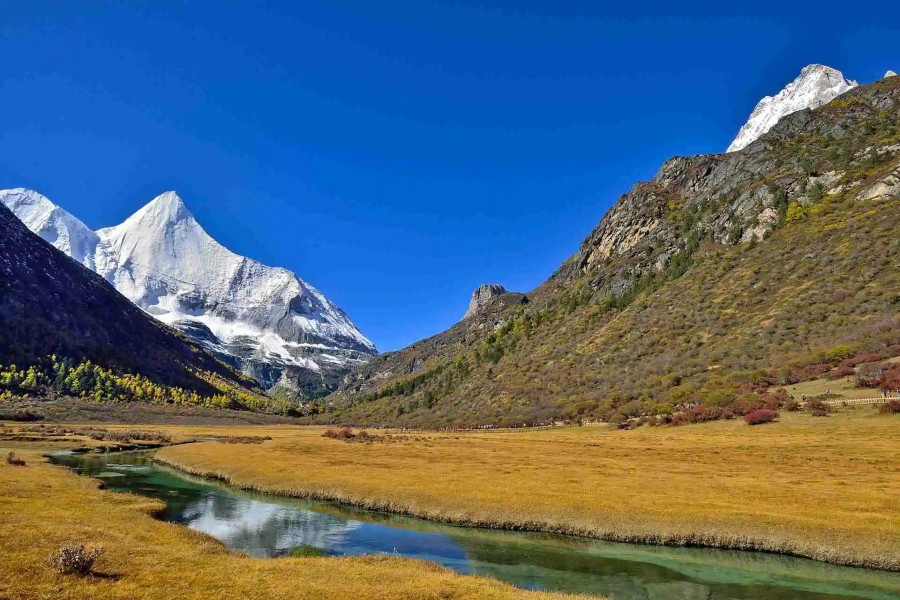 Daocheng Yading Nature Reserve in Sichuan (12)