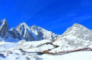 Glacier Park Cableway of Jade Dragon Snow Mountain in Lijiang (17)