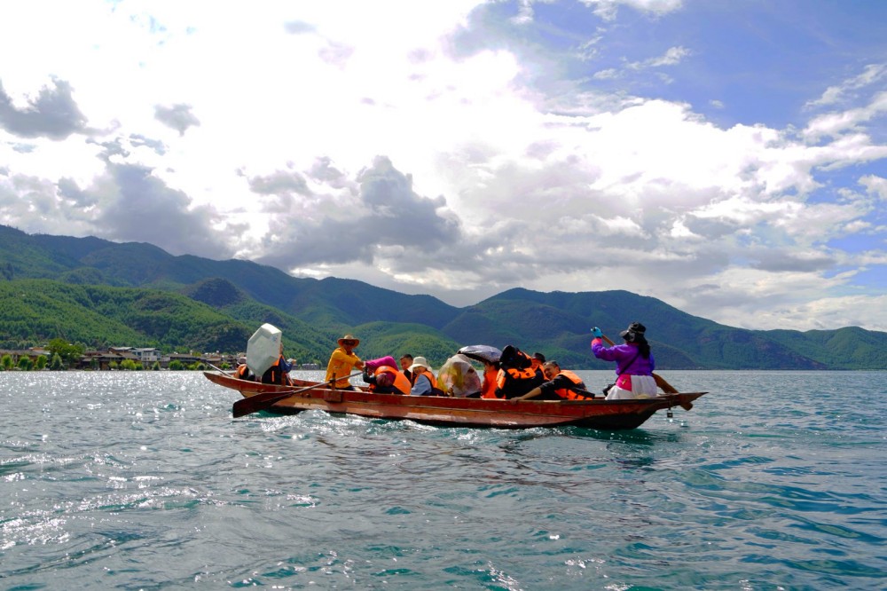 Lugu Lake in Lijiang (2)