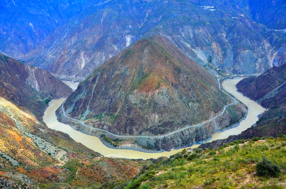 9 Days Shangri-La Circle Tour and Three Parallel Rivers Adventure from Lijiang