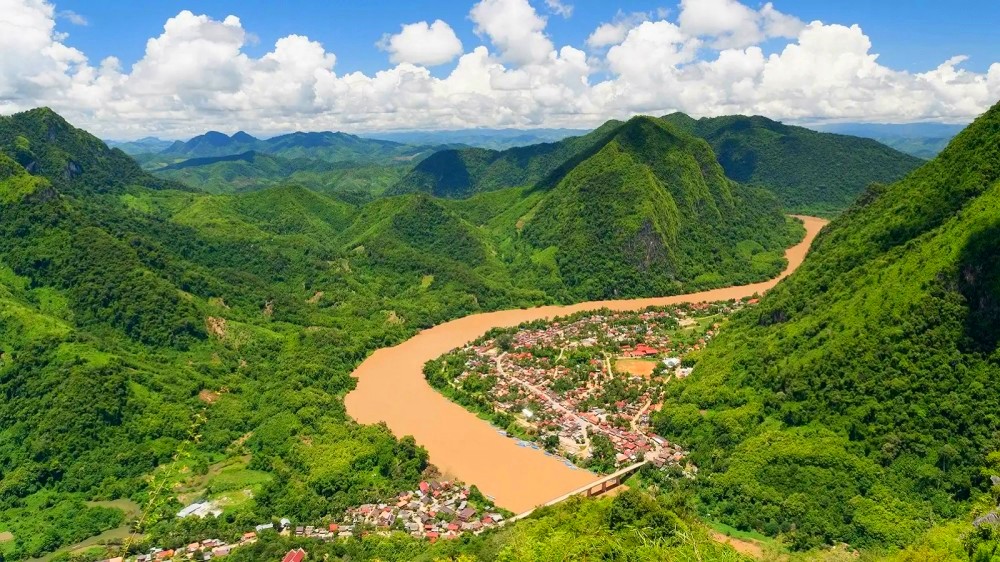 Nong Khiaw Village in Meung Ngoi, Luang Prabang Province (18)