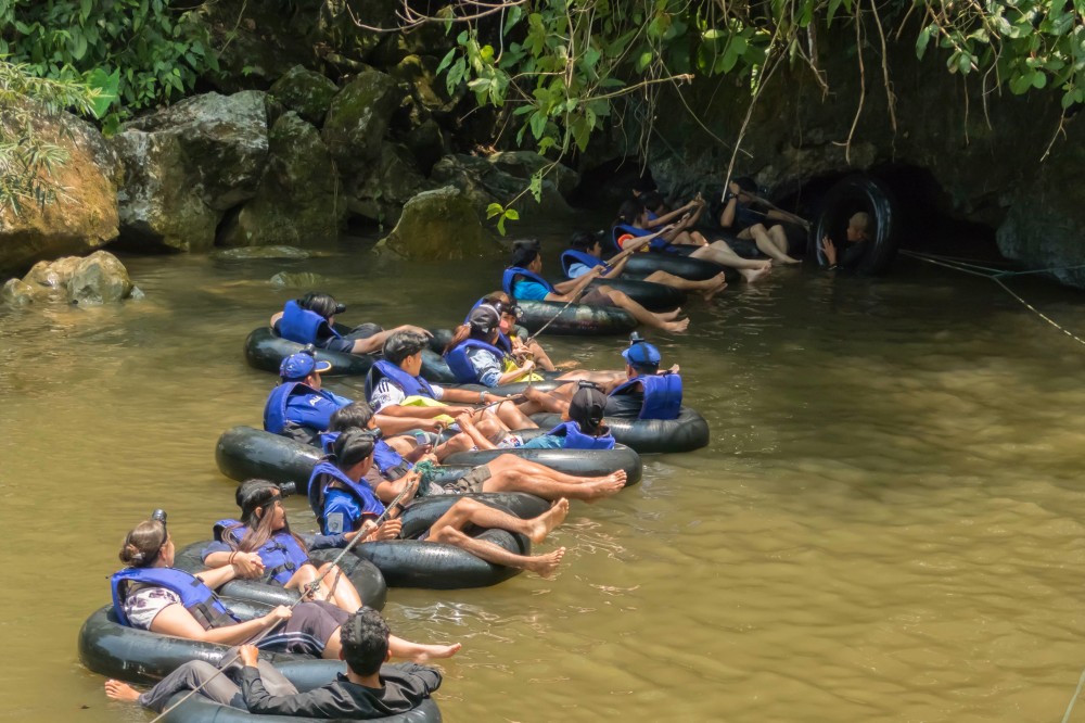 River Tubing In Vang Vieng, Laos (12)