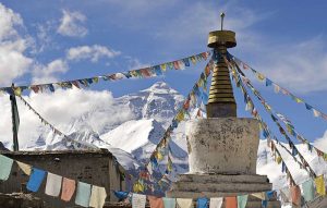 Rongbuk-Monastery-and-Mount-Everest-View-in-Tingri-County-Tibet-04