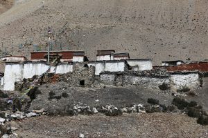 Rongbuk-Monastery-and-Mount-Everest-View-in-Tingri-County-Tibet-11