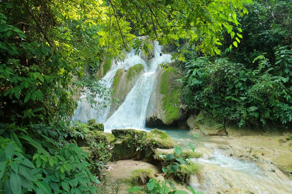 Tad Thong Waterfall in Luang Prabang