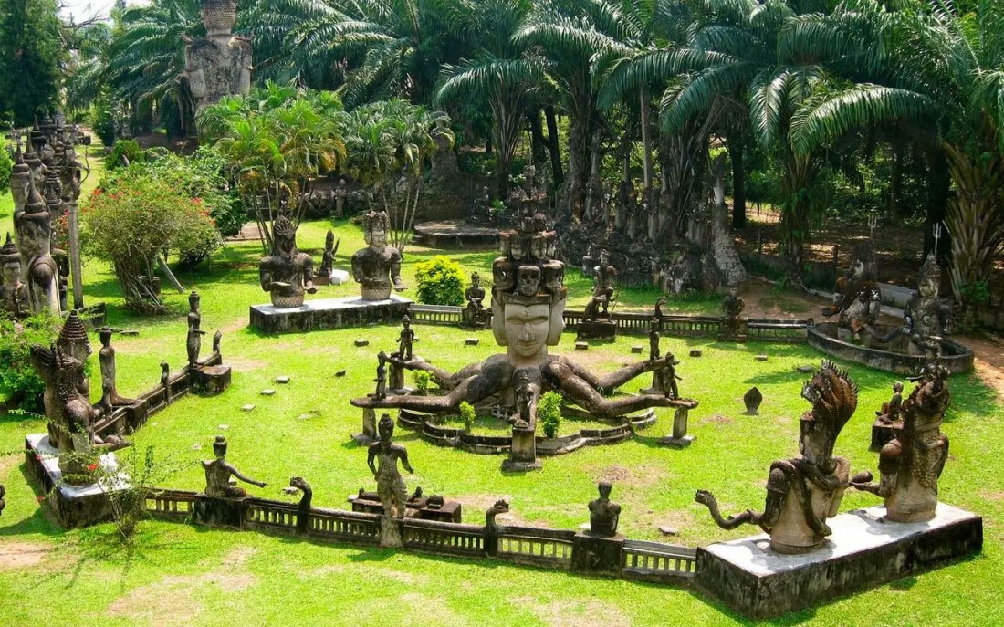 Xieng Khuan Buddha Park in Vientiane (13)