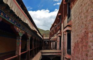 Drepung-Monastery-in-Lhasa-21