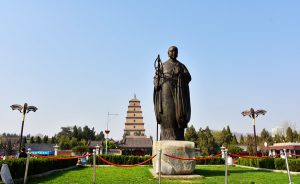 Giant-Wild-Goose-Pagoda-in-Xian-05