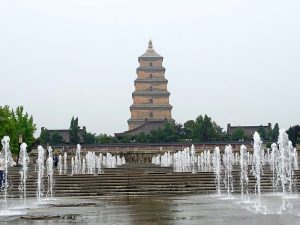 Giant-Wild-Goose-Pagoda-in-Xian-08