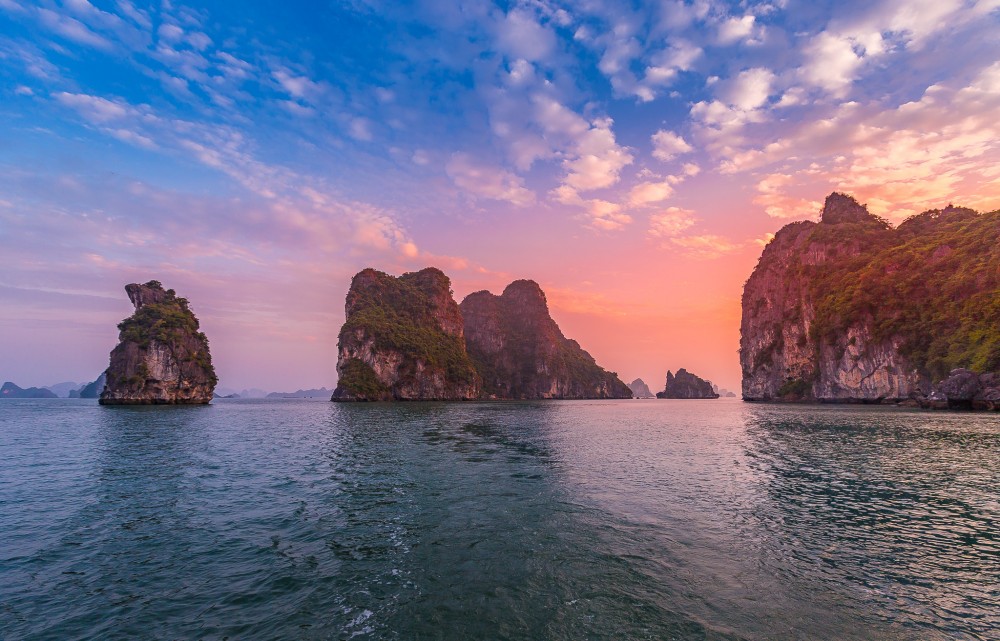 Ha Long Bay in Vietnam-05