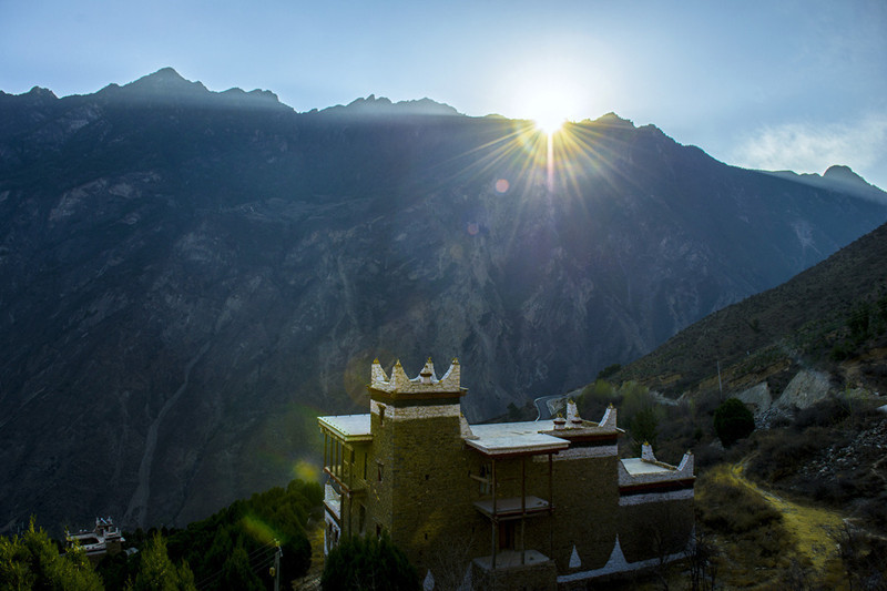 Jiaju-Tibetan-Village-in-Garze-05