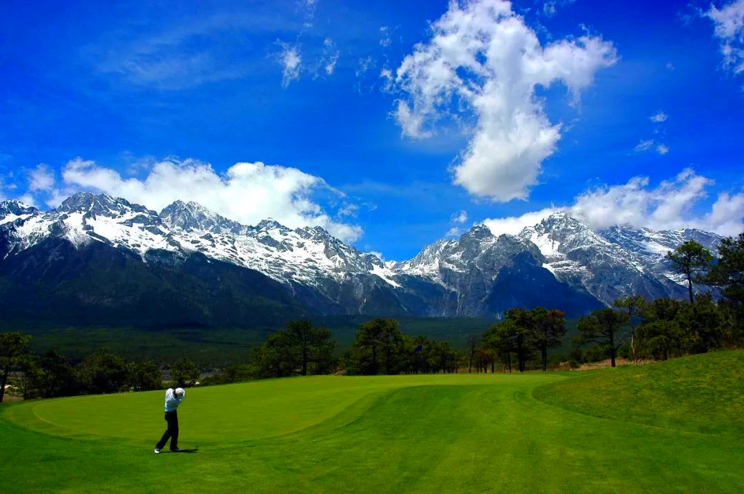 7 Days Best Yunnan Golf and Sightseeing Tour to Kunming, Dali and Lijiang