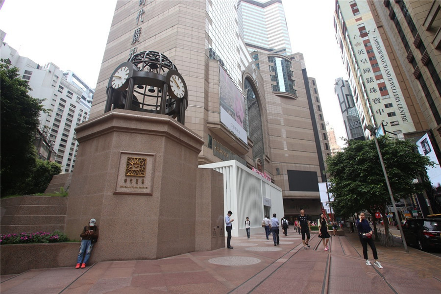 Causeway-Bay-in-Hong-Kong-07