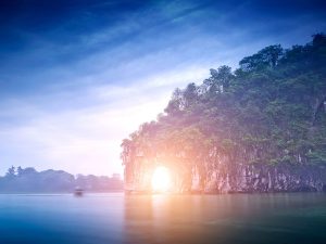 Elephant-Trunk-Hill-Xiangbishan-in-Guilin-10