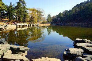 Fragrant-Hills-Park-in-Beijing-05