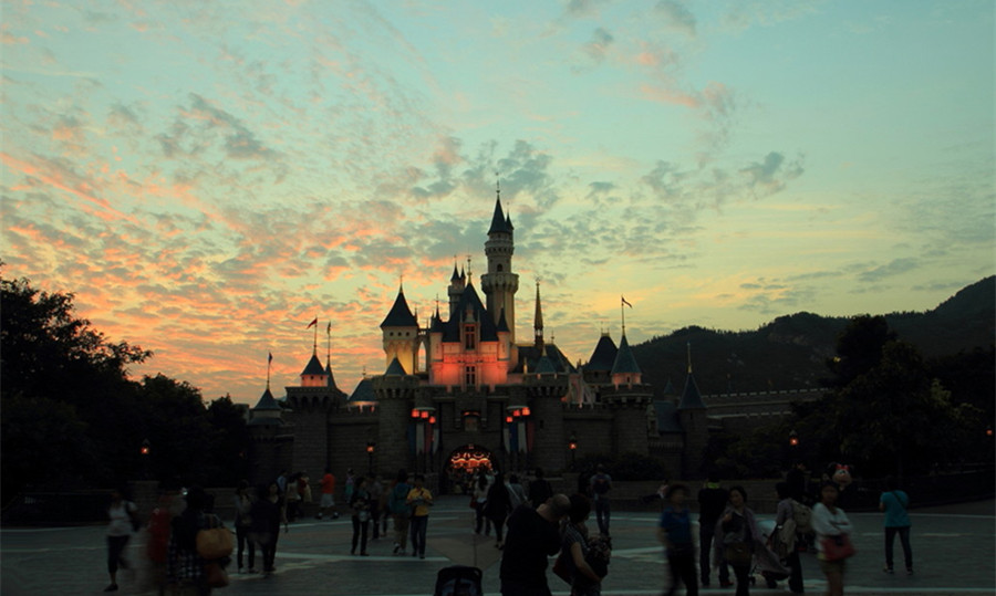 Hong-Kong-Disneyland-03