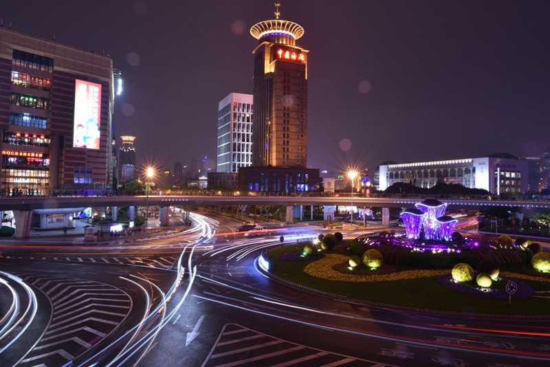 Lujiazui-in-Shanghai-05