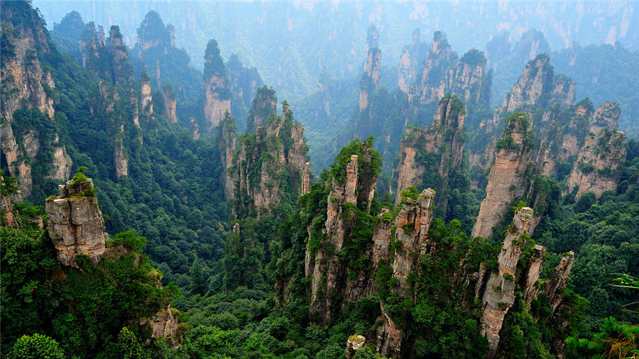 Tianzi-Mountain-Nature-Reserve-in-Zhangjiajie-13