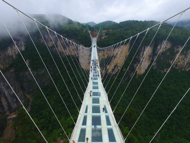 Zhangjiajie-Grand-Canyon-Glass-Bridge-17