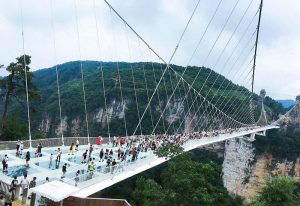 Zhangjiajie-Grand-Canyon-Glass-Bridge-20