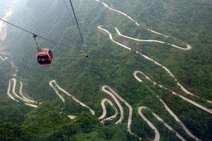 Zhangjiajie-Tianmen-Mountain-National-Forest-Park-02