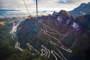 Zhangjiajie-Tianmen-Mountain-National-Forest-Park-03