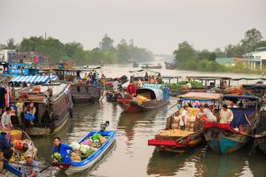 Mekong-Delta-floating-market-in-Vietnam