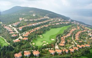 Kunming-Spring-City-Golf-Lake-Resort-05