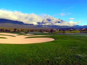 Lijiang Jade Dragon Snow Mountain Golf Club (2)