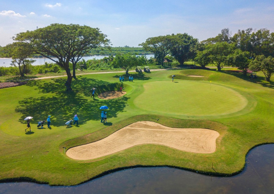 Pun Hlaing Golf Club in Yangon, Myanmar (19)