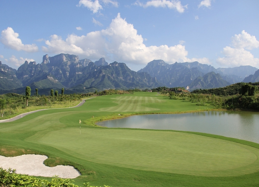 Zhangjiajie-Golf-Club-01