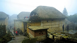 Azheke-Village-and-Mushroom-Houses-in-Yuanyang-Couty-Honghe-10