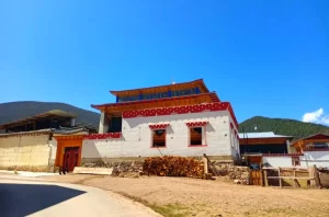 Hamugu Tibetan Village in Shangrila, Diqing (3)