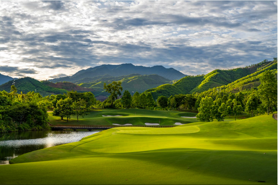 Ba Na Hills Golf Club in Da Nang, Vietnam (1)