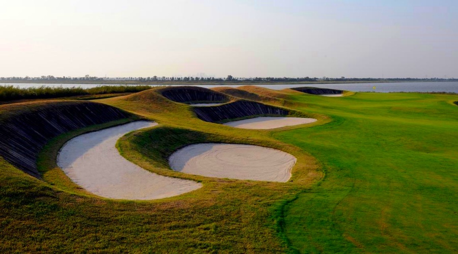 Binhai Lake Golf Club in Tianjin (3)