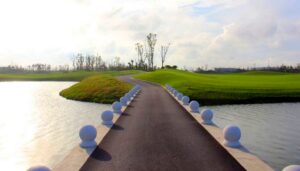 Dongzhuang Beach Golf Club in Shanghai (5)