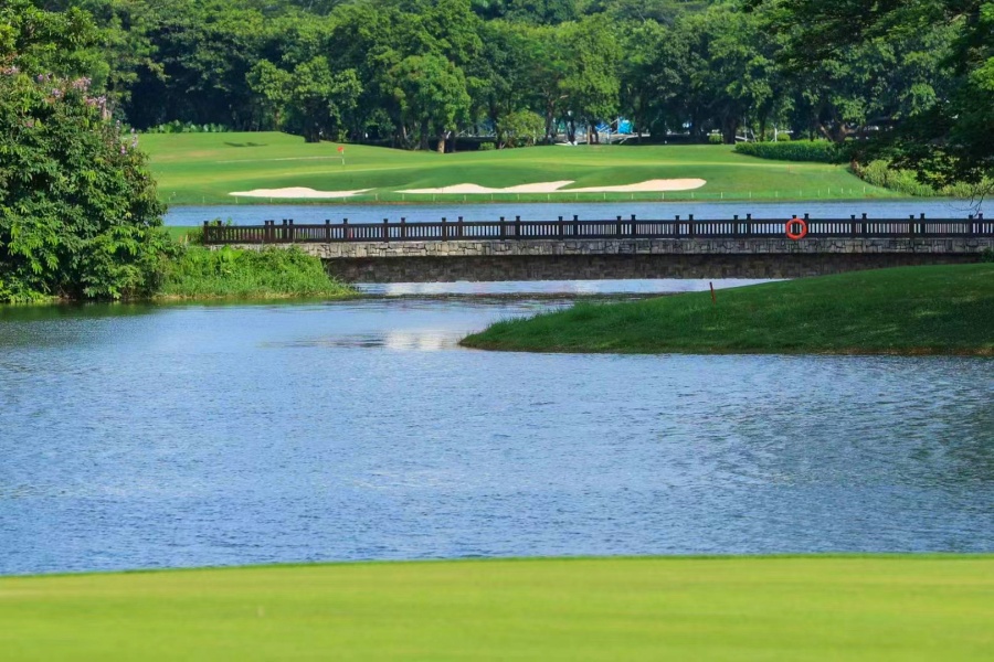 Genzon Golf Club in Shenzhen, Guangdong (8)