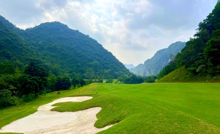 Kim Bang Stone Valley Golf Resort in Ha Nam, Vietnam (13)