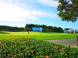 Lake Hill Golf Club in Jiaxing, Zhejiang (11)