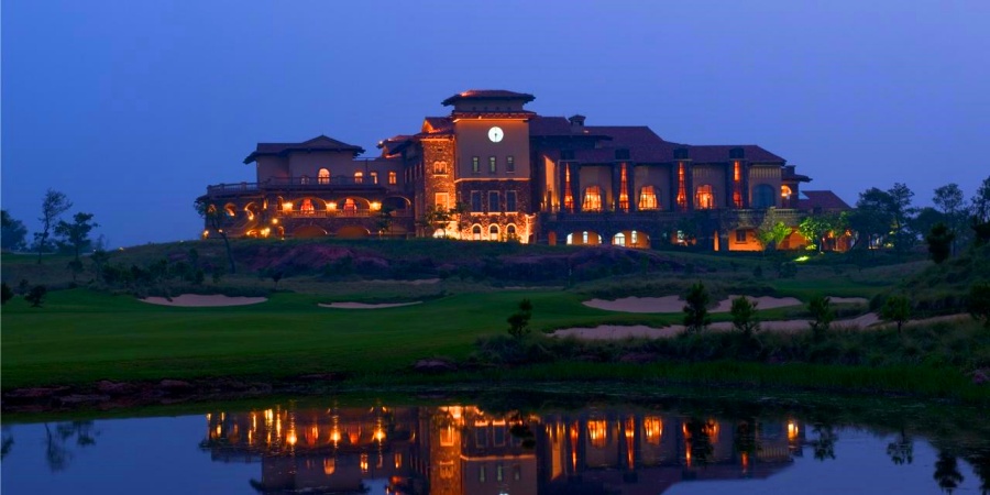 Lion Lake Country Club in Qingyuan, Guangdong (1)