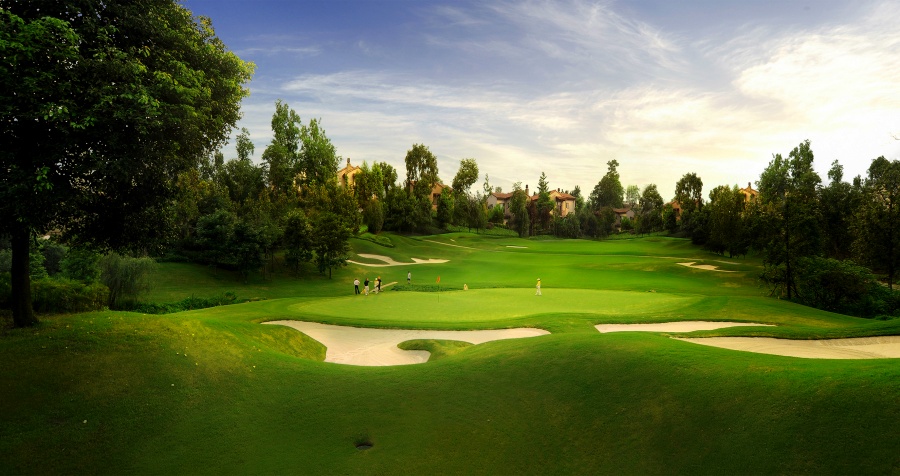 Luxehills International Country Club in Chengdu, Sichuan (3)