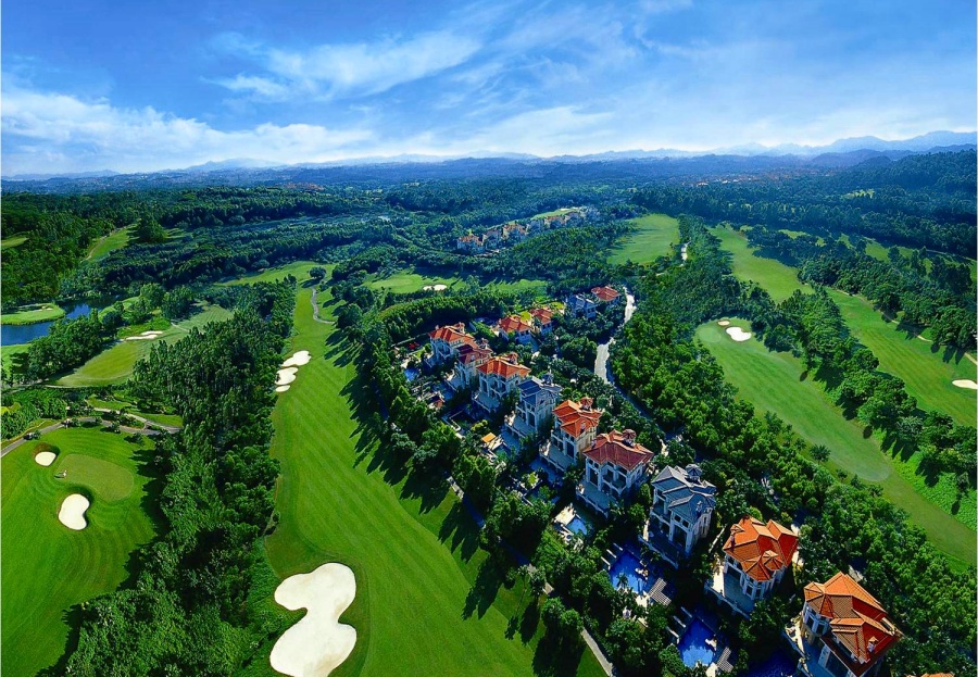 Mission Hills Golf Club in Dongguan, Guangdong (4)