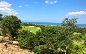 Sea Links Golf Country Club in Mui Ne of Binh Thuan, Vietnam (8)