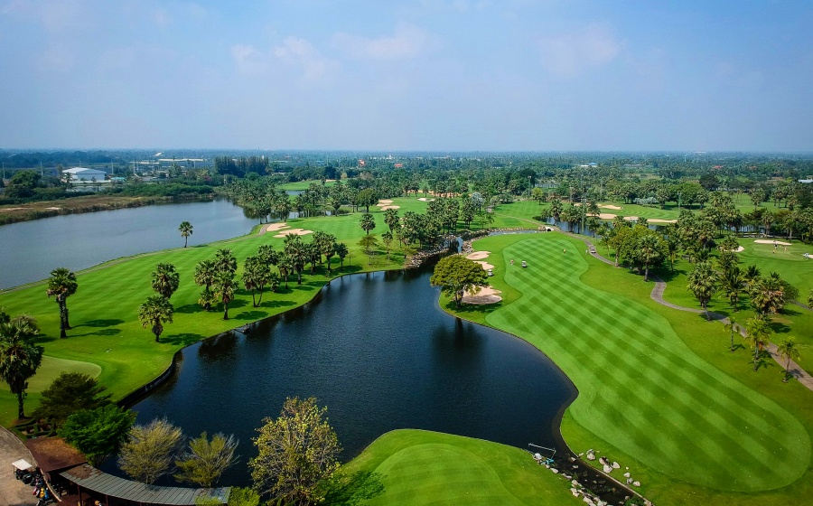 Suwan Golf & Country Club in Nakhon Pathom, Thailand (17)