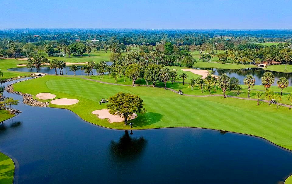 Suwan Golf & Country Club in Nakhon Pathom, Thailand (25)